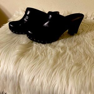 Dansko heeled Clogs